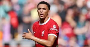 Due to a knee injury, Trent Alexander-Arnold will be out for a few weeks, according to assistant manager Pep Lijnders of Liverpool.
