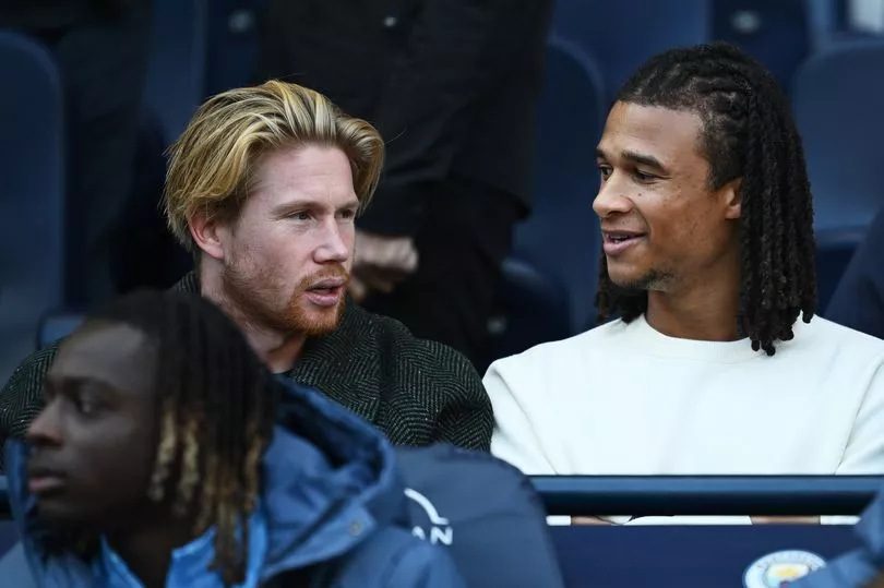 “De Bruyne Out, Ake Back: Latest Man City Injury Updates and Return Dates Ahead of Crucial Matches”