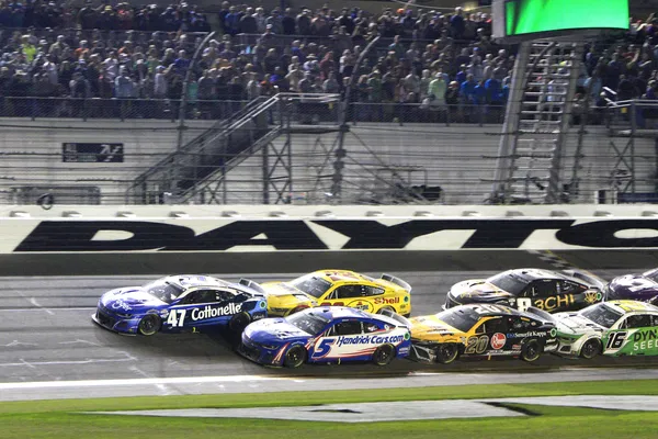 Daytona 500: NASCAR Drops Controversial Sponsor, Fans Celebrate Bold Move!