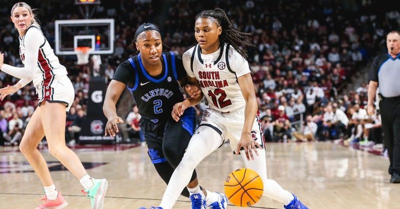 South Carolina finishes the regular season on a high note, celebrating Senior Day with a win over Kentucky.