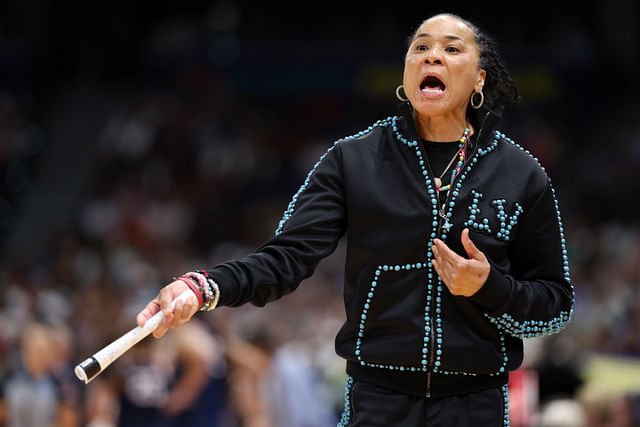 “Dawn Staley Warned Us: WNBA’s Financial Hurdles Predicted Years Ago After Her Top 15 Honor!”