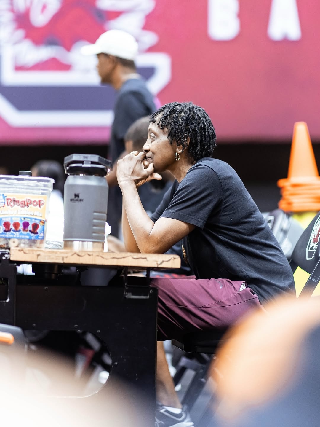 “Dawn Staley Brings Olympic Legend Teresa Edwards to Gamecock Practice—and the Players Were in Awe”