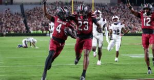 South-Carolinas-Vicari-Swain-returns-a-punt-for-a-TD-against-SC-State-on-Sept.-6-2025-CJ-Driggers-GamecockCentral