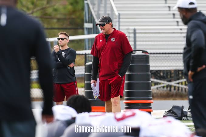 “Mike Shula Reveals  Truth About When He’ll Let LaNorris Sellers Take Off Running”