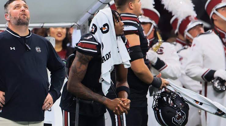 “Fred ‘JayR’ Johnson Explodes in First Start: Gamecocks LB Earns SEC Player of the Week”