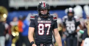 south-carolina-gamecocks-te-brady-hunt (1)