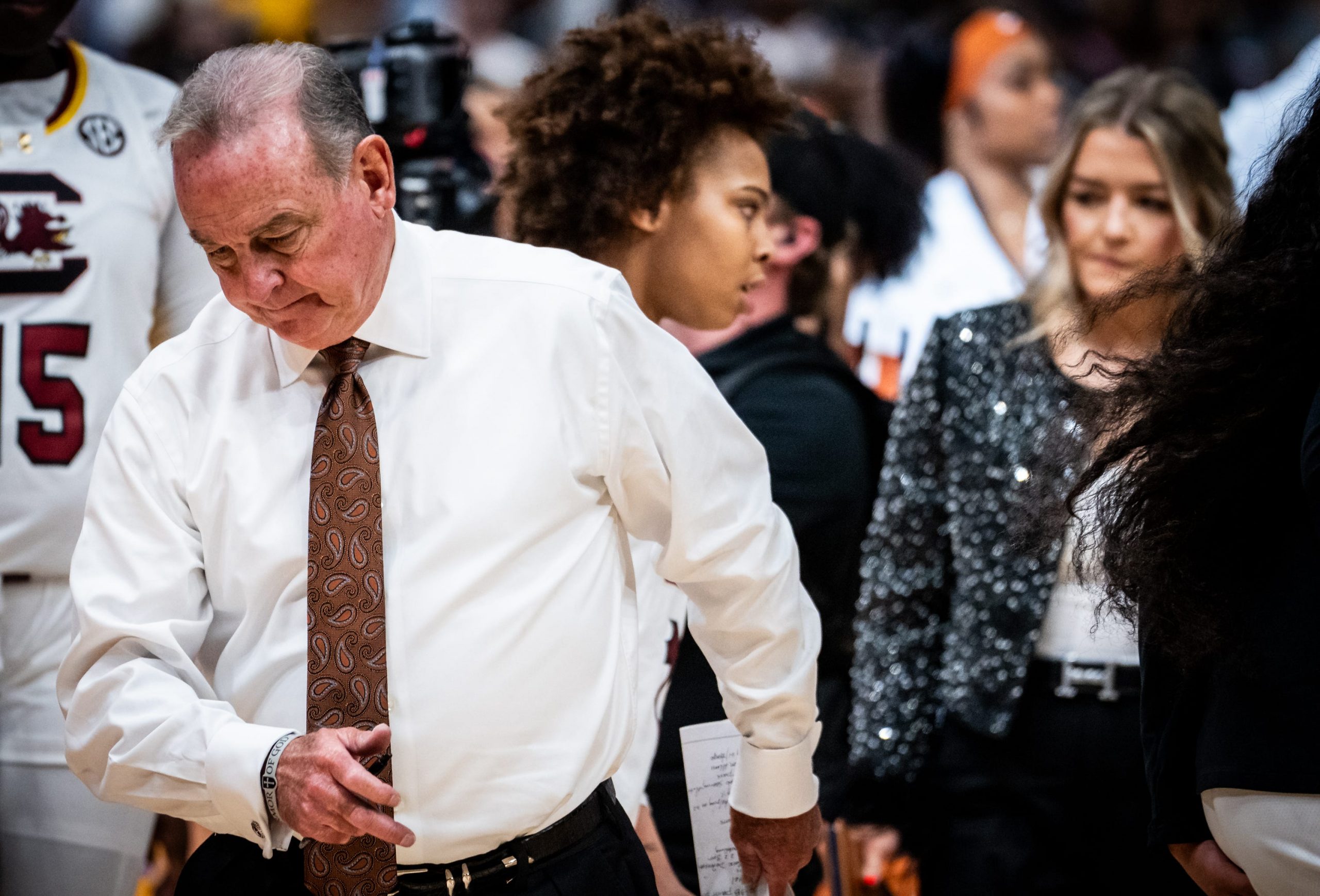 Texas Coach Vic Schaefer: Brags and Praise team After Gutsy 68-65 Loss to South Carolina