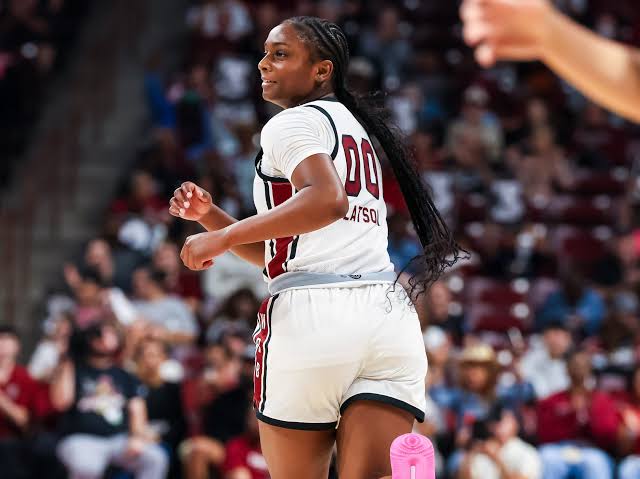 Wednesday’s Practice Reveals Ta’Niya Latson and Agot Makeer’s Injury Uncertainty Ahead of Mississippi State Matchup