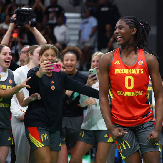 “Everything Dawn Staley said about Big Oh Confirms What’s She is Cooking”